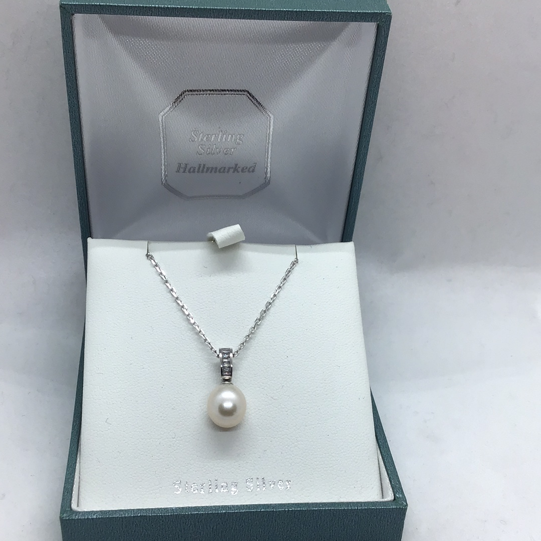 Sterling Silver Pearl Pendant