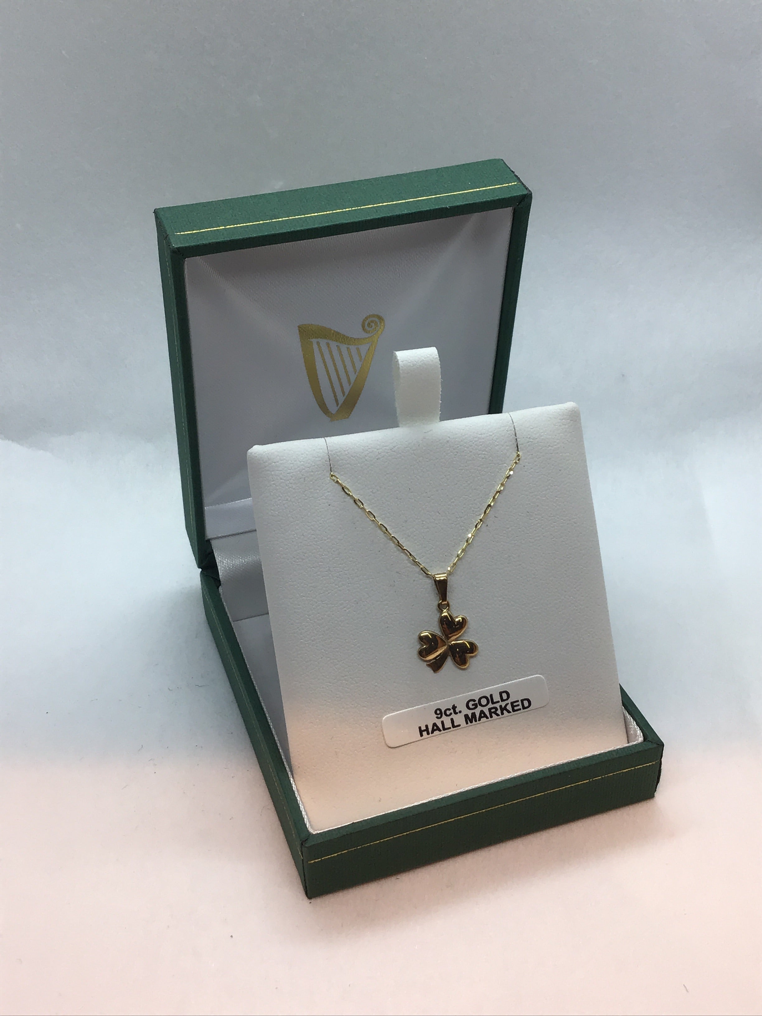 9 ct. Gold Shamrock Pendant