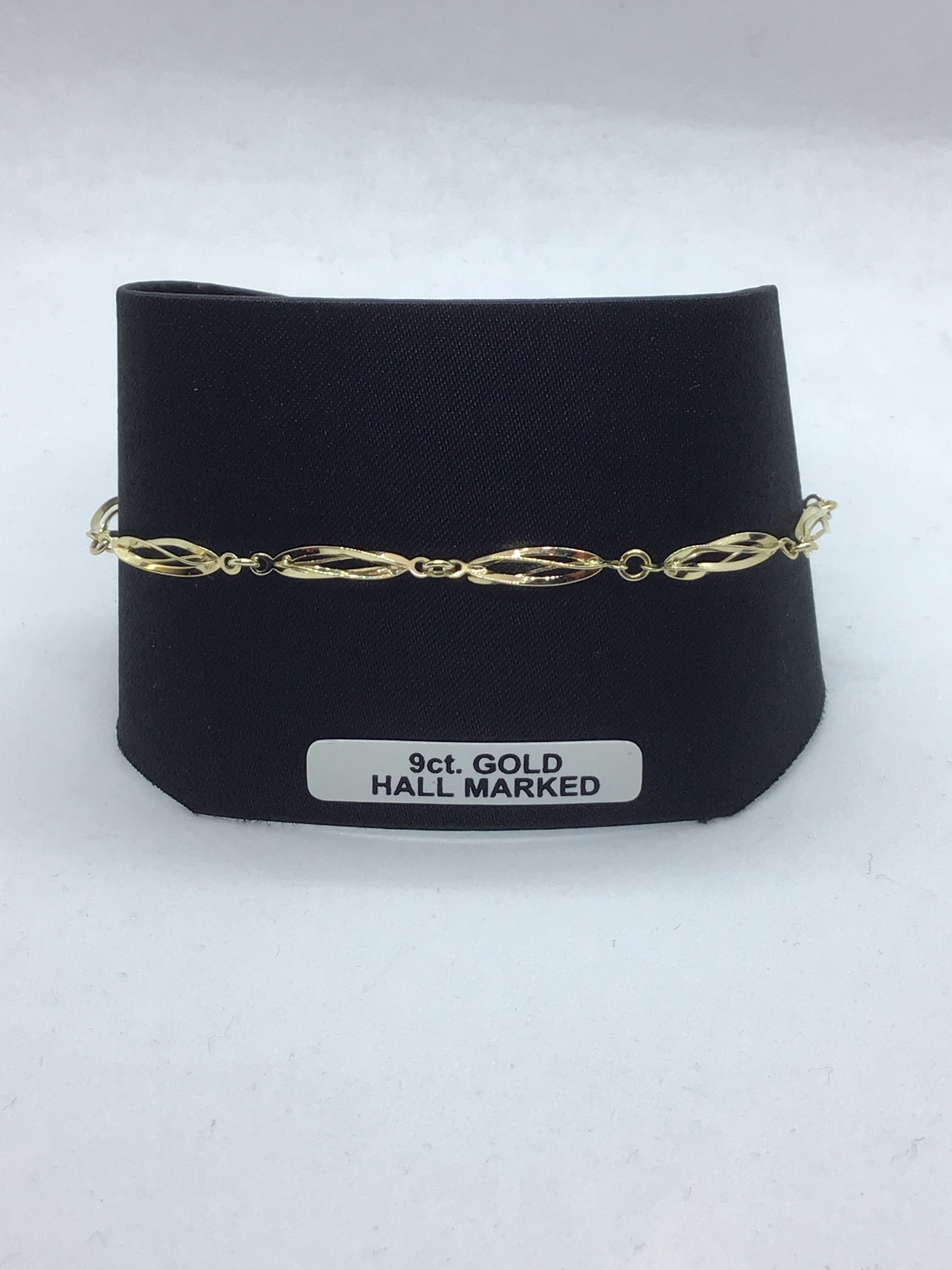 9 ct. Gold Bracelet