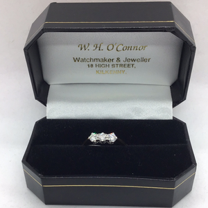 Engagement Ring 3 Diamonds