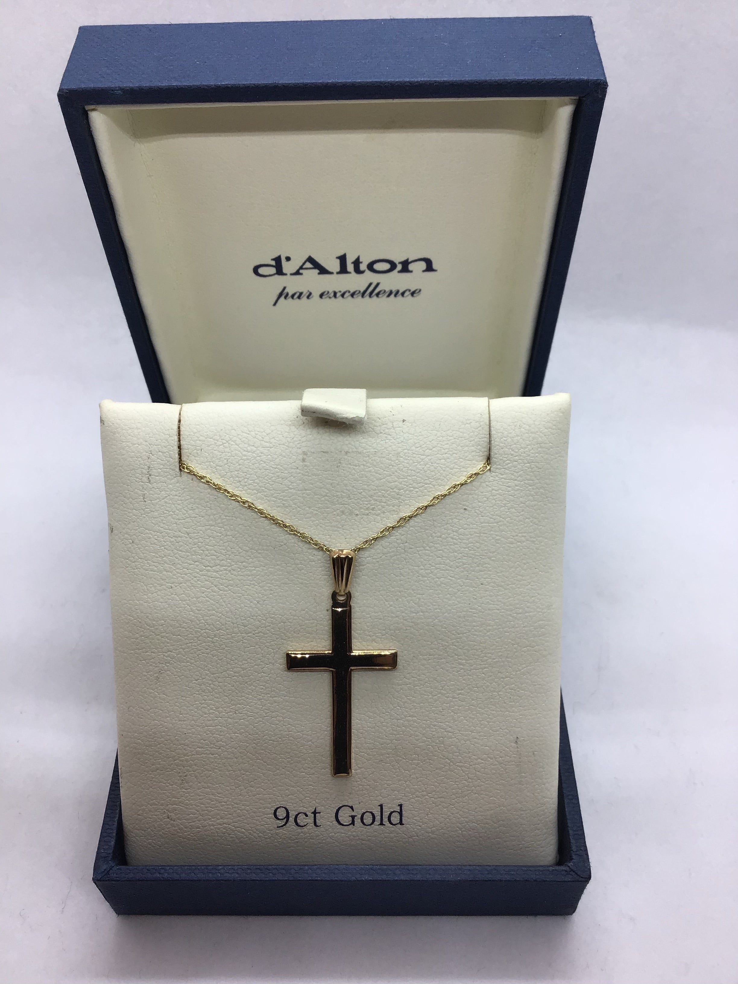 9ct Gold Cross Pendant